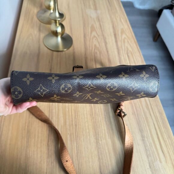 ✅AUTHENTIC✅LOUIS VUITTON CARTOUCHIERE GM - Picture 8 of 15